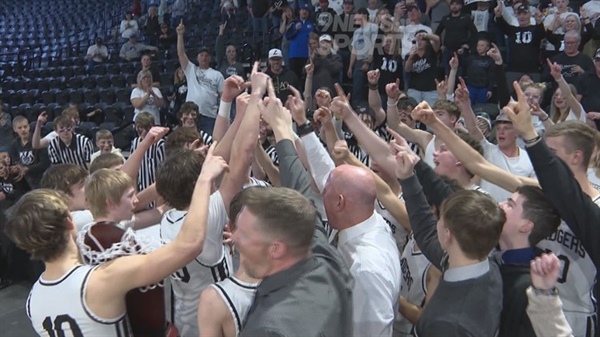 Limon snaps 60-year drought with 2A boys basketball championship