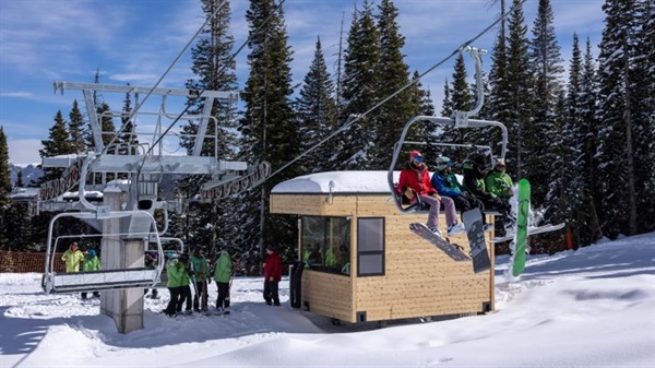 Colorado ski area opens chairlift for new skiers