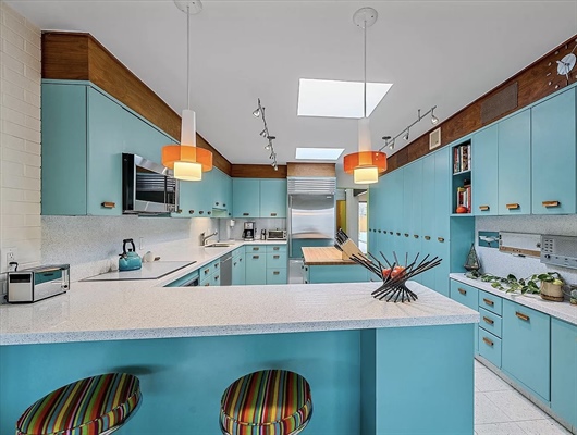 Hilltop midcentury modern lists for $4.3M after “architectural archaeology” restoration