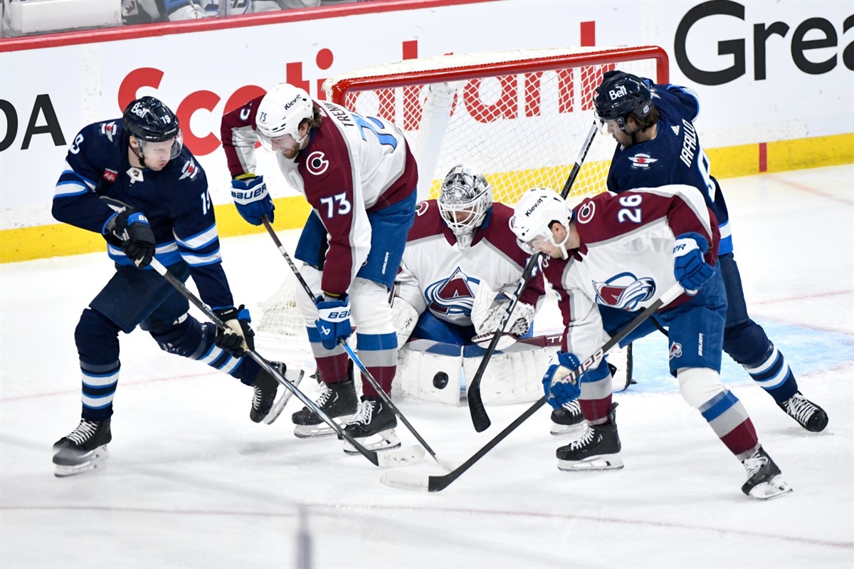 With control of series in the balance, Avalanche goalie Alexandar Georgiev crafted his redemption story