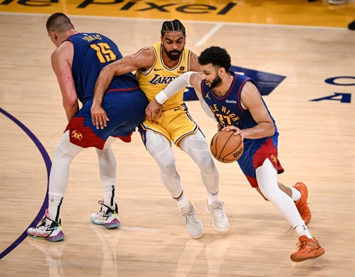 Nikola Jokic after Nuggets’ 11th straight win over Lakers: “Don’t get bored...