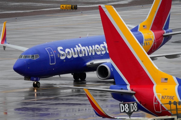 Southwest Airlines kills 3 nonstop routes from DIA, cuts back on flights to...