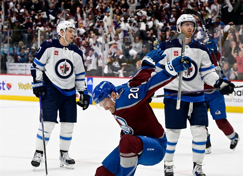 PHOTOS: Colorado Avalanche down Winnipeg Jets 6-2 in Game 3 of first-round NHL...