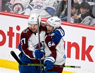 Mikko Rantanen scores twice, Avalanche grounds Jets in Game 5 to advance to...