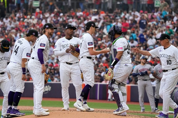 Renck & File: Rock bottom. Time to start tracking Rockies’ wins with 1962...