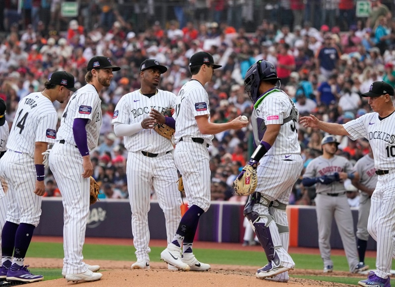 Renck & File: Rock bottom. Time to start tracking Rockies’ wins with 1962 New...