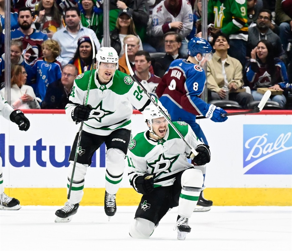 Defense-first Stars befuddle Avalanche, win Game 3 to gain control of series