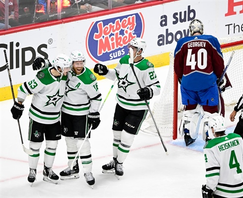 Stars use dominant start in Game 4 win to push shorthanded Avalanche to brink of elimination