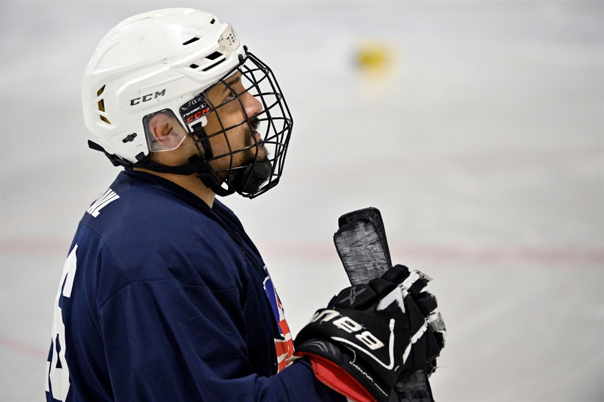 Jerry DeVaul overcame losing legs, addiction to emerge as Colorado sled hockey icon: “This sport changed my life”