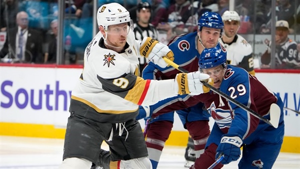 Nichushkin scores 2 power-play goals, MacKinnon extends home points streak as Avs beat Knights 3-0