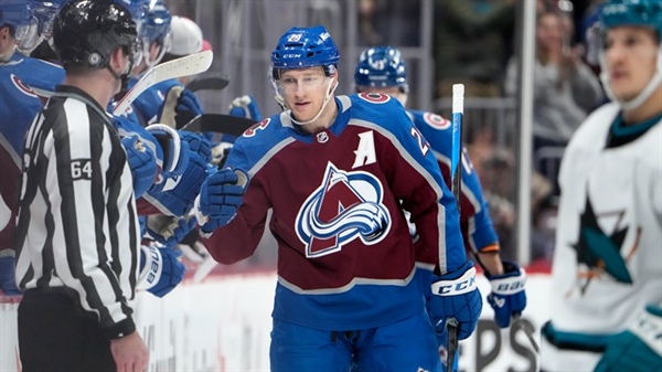 MacKinnon has 2 goals and 2 assists as Avalanche beat Sharks 6-2