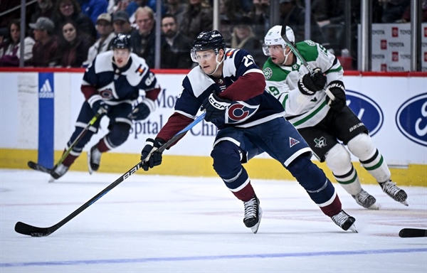 Nathan MacKinnon, the “most exciting player to watch ever,” on doorstep of Hart Trophy moment