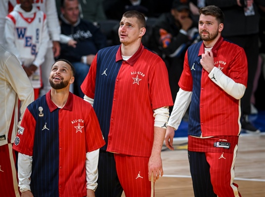 Nikola Jokic, Luka Doncic team up to prank and posterize Steph Curry at All-Star Game: “I told Luka to move Steph a little closer to the basket”