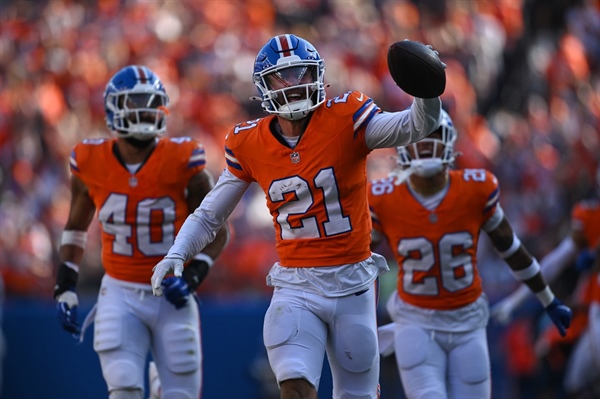 PHOTOS: Denver Broncos beat Las Vegas Raiders, 34-18, in NFL Week 5