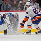 Patrick Roy, Islanders suffocate mistake-prone Avalanche, send Colorado to 0-3 start