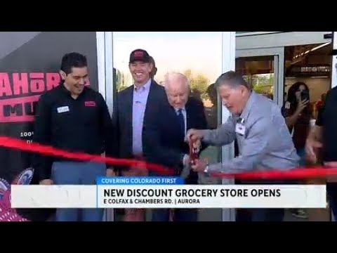 New Hispanic-influenced discount grocery store opens in Aurora