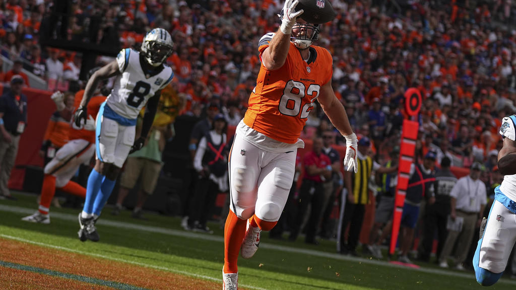 Rookie Bo Nix throws 3 TD passes to lead the Broncos to a 28-14 win over the Panthers