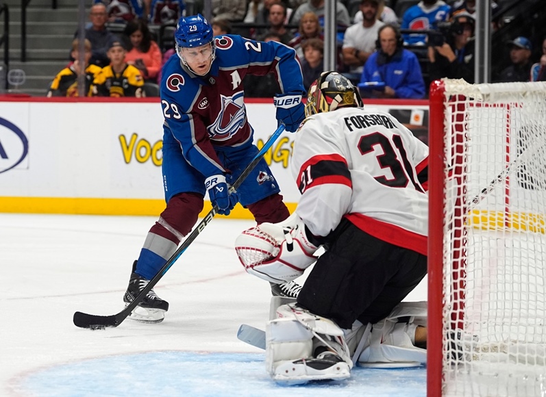 Another huge night for Casey Mittelstadt leads to fifth straight Avalanche win