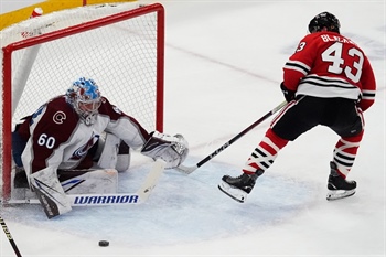 Nathan MacKinnon hits 100-point mark in Avalanche’s 5-0 shutout of Blackhawks